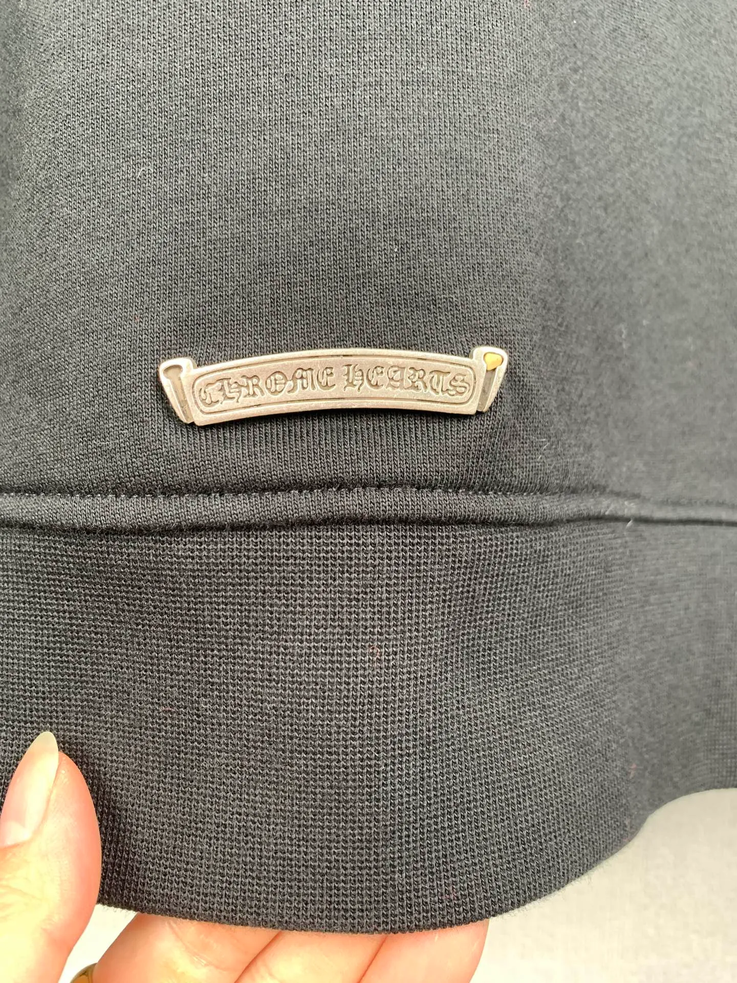 P480 Chrome Hearts 25SS solid color hooded embroidered letter sweatshirt, genuine product purchased and developed by 22939, 420g 100% cotton combed cotton fabric, 440g 1*1 matching high-end fashion brand rib, fabric wash, imported embroidery, customized 1:1 leather strip, customized 1:1 nameplate, customized 1:1 zipper, customized 1:1 trademark, loose version Size: S M L